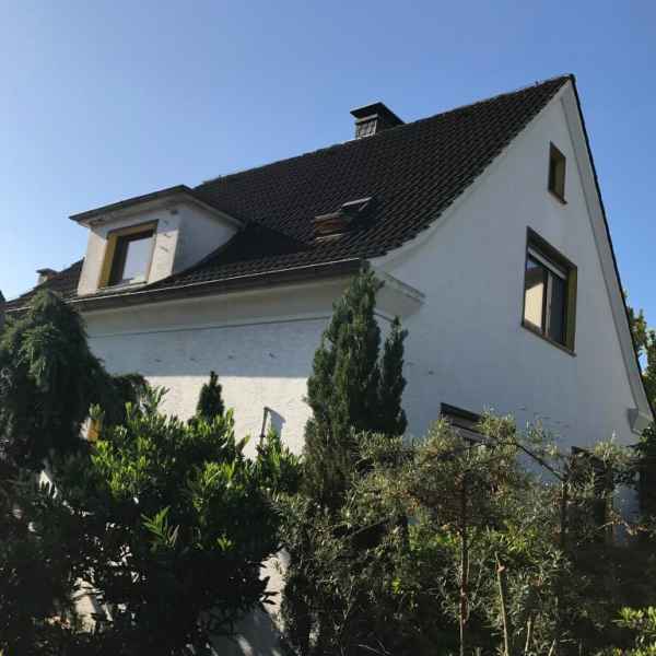 Luftschicht 8cm mit Knauf Supafil 035 gedämmt.