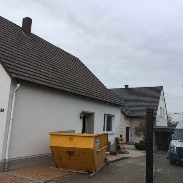 Zweischaliges Mauerwerk mit Supearl WLG 033 ausgeblasen.