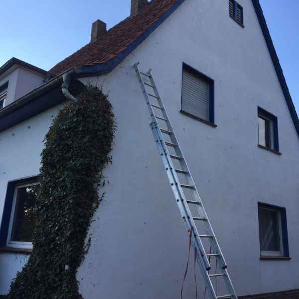 22mm-Bohrlöcher in der Außenwand.