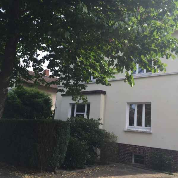 Fertig gedämmte Außenwand, Dämmstärke 7cm.