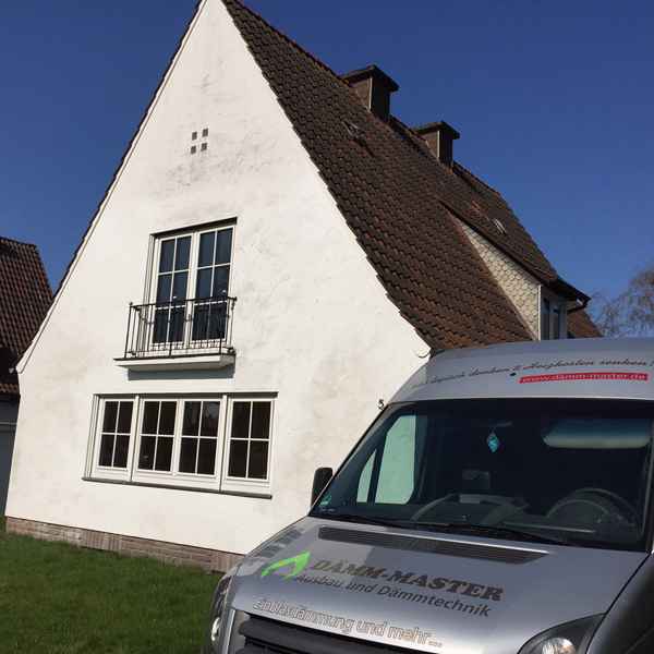 Einfamilenhaus mit ungedämmtem zweischaligem Mauerwerk.