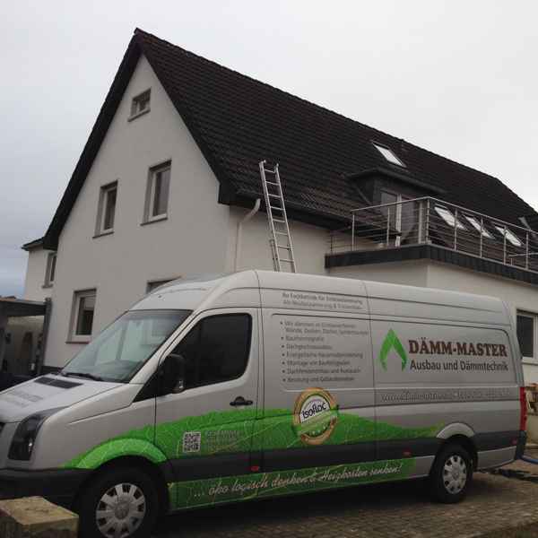 Zweischaliges Mauerwerk mit isofloc H2WALL gedämmt.