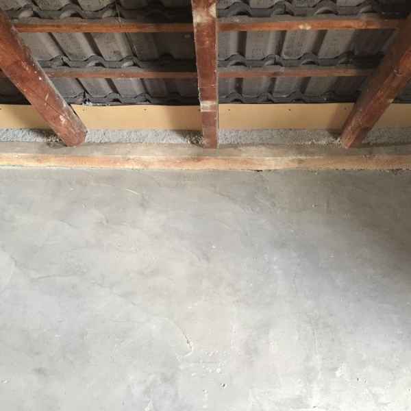 Fertig gedämmte Dachschrägen.