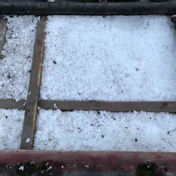 Fertig gedämmte Betondecke mit Glaswolle WLG 035.